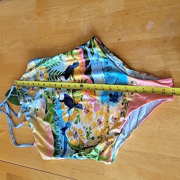 FARM Rio Colorful Rio One Piece Swimsuit - Picture 7 of 14